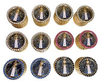 TER�O RELIC�RIO NOSSA SENHORA DE APARECIDA CORES VARIADAS � 12 UNIDADES